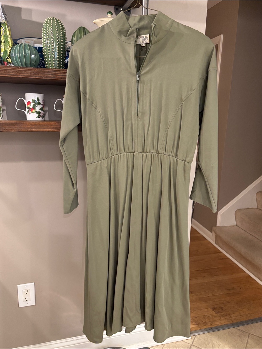 Vintage Union Made Sage Green Midi Dress | Zip Front | Long Sleeve Size L